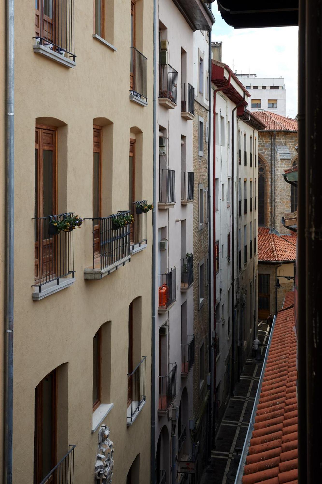 Tuapartamento Lindapamplona Apartment Exterior photo